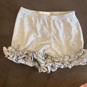 Cute girls ruffle shorts